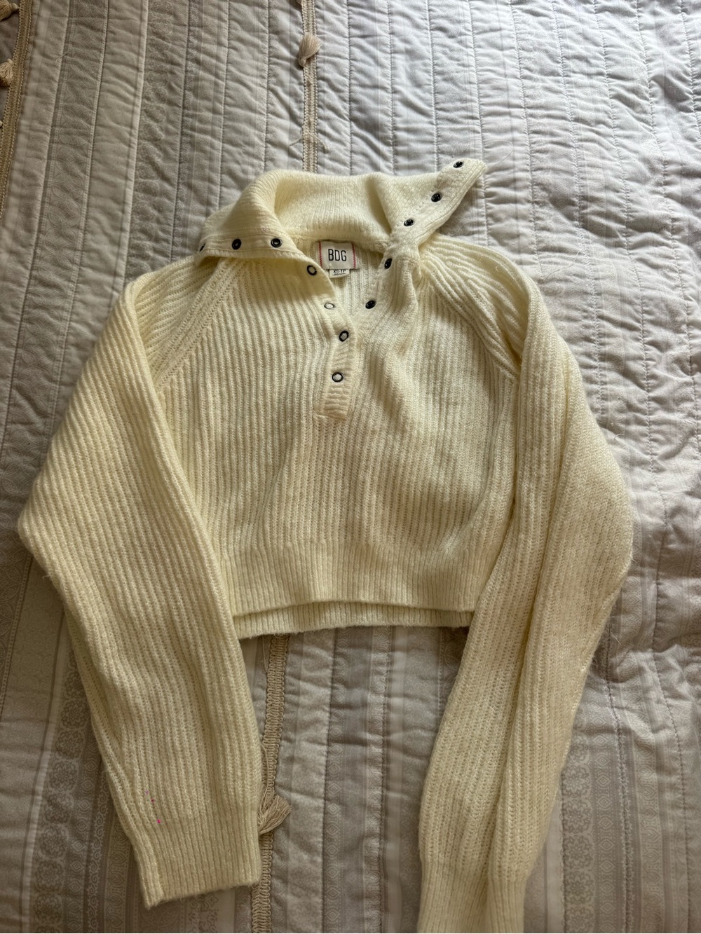 BDG Cream Ribbed Snap-Collar Cropped Knit Sweater